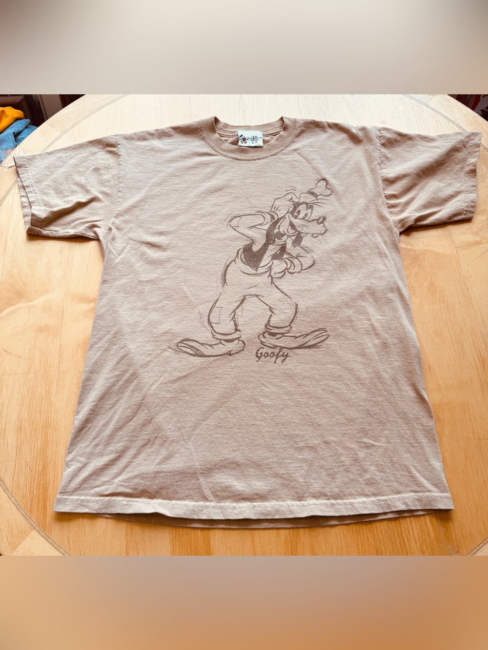 Vintage Walt Disney World Goofy Brown Graphic T-Shirt Adult Medium